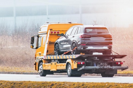 Guide pratique pour gérer une panne et contacter un service de dépannage automobile